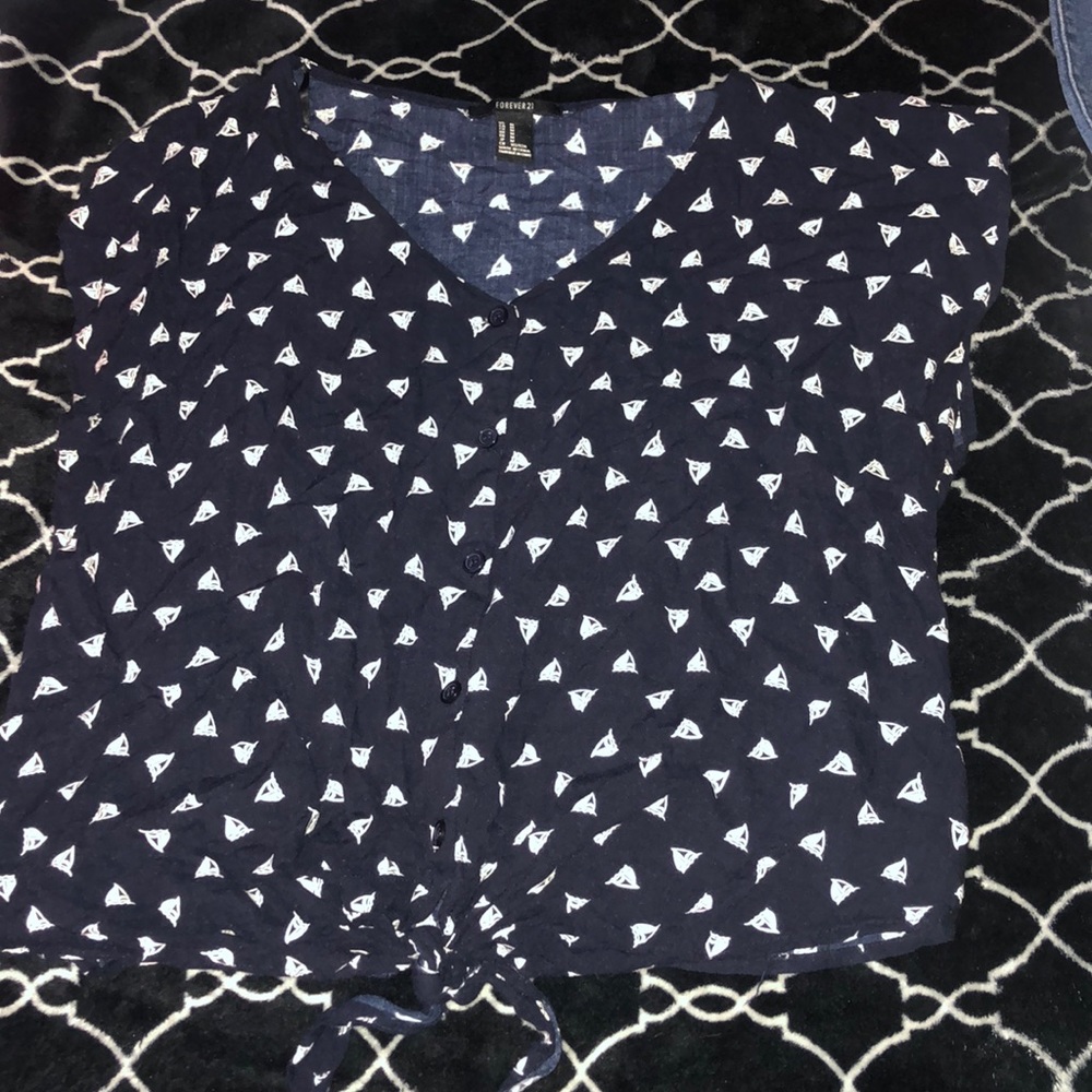 navy blue crop top